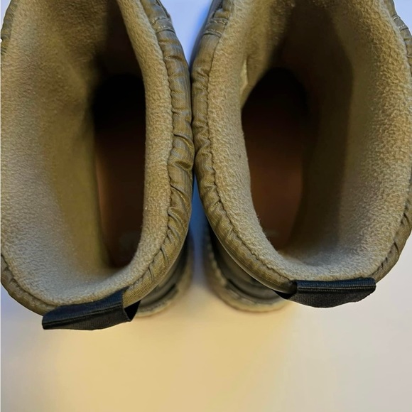 EUC Sorel Winter Snow Boots - Picture 5 of 8